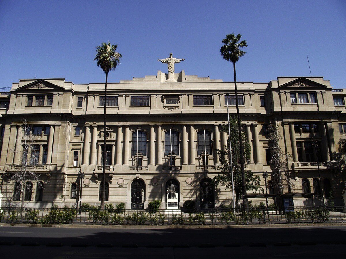 Pontificia Universidad Católica de Chile