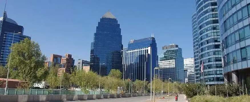 Where to live in Santiago: El Golf, the business district