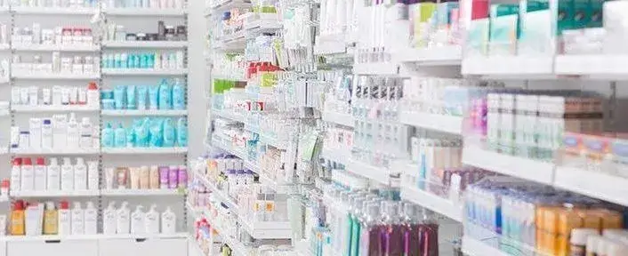 Pharmacies, drugs and natural products