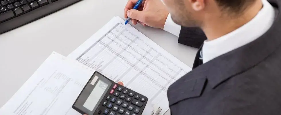 Taxes in Chile for Foreigners: How the System Works